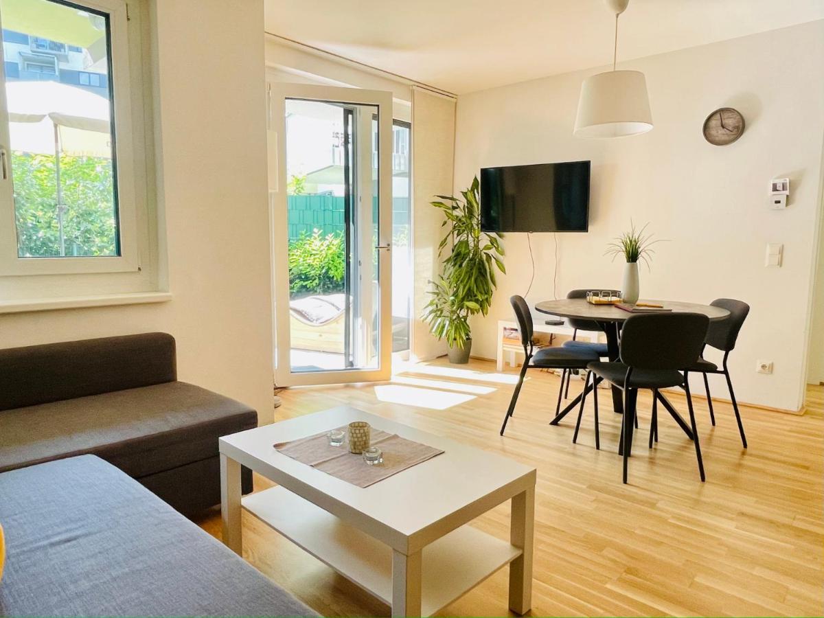 Apartment Topmodernes Sonnenwohnen Bei U-bahn Und Therme Oberlaa, 15 Min Bis Stephansplatz Wien